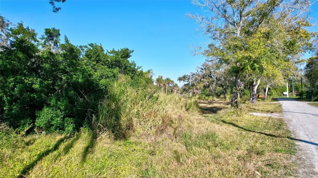 2619 16th Avenue Drive E Bradenton FL 34208