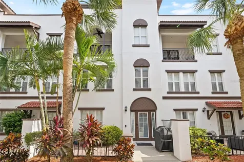 605 Casabella Circle Tampa FL 33609