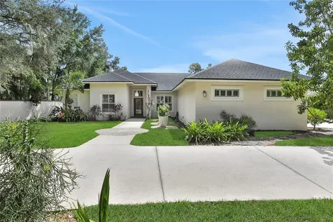 2609 Wyndsor Oaks Court Winter Haven FL 33884