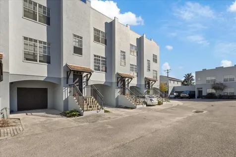 5222 Olmstead Bay Place Tampa FL 33611