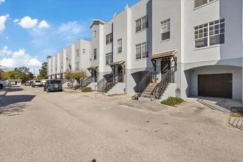 5222 Olmstead Bay Place Tampa FL 33611