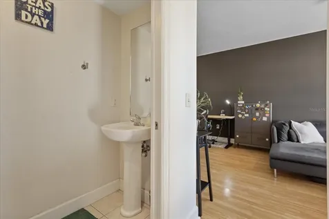 5222 Olmstead Bay Place Tampa FL 33611