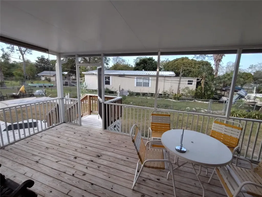 9811 Bud Street Hudson FL 34669