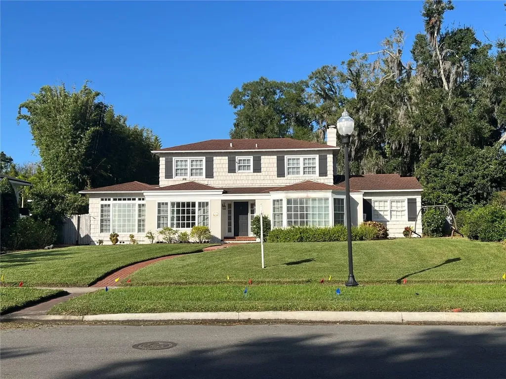 2912 Lake Shore Drive Orlando FL 32803