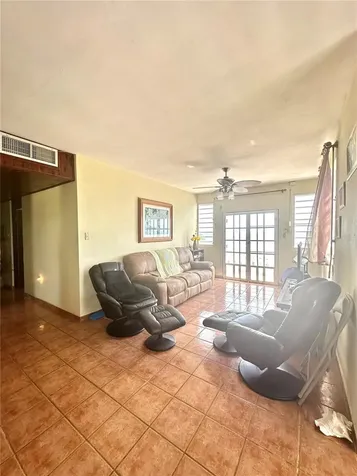 38 Flor Marina Mar Caribe Naguabo PR 00718