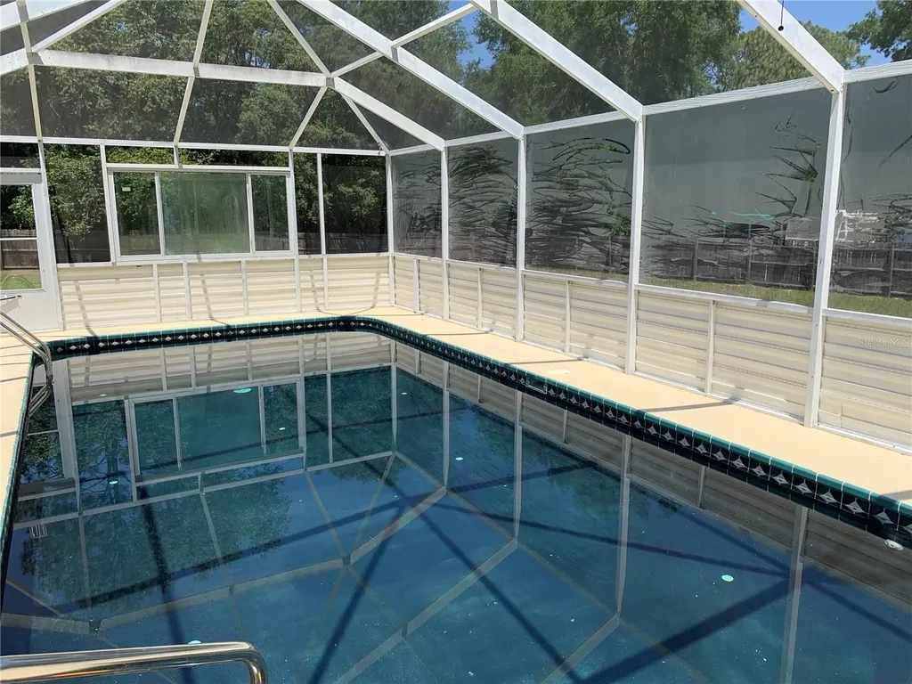 13831 SW 95th Street Dunnellon FL 34432
