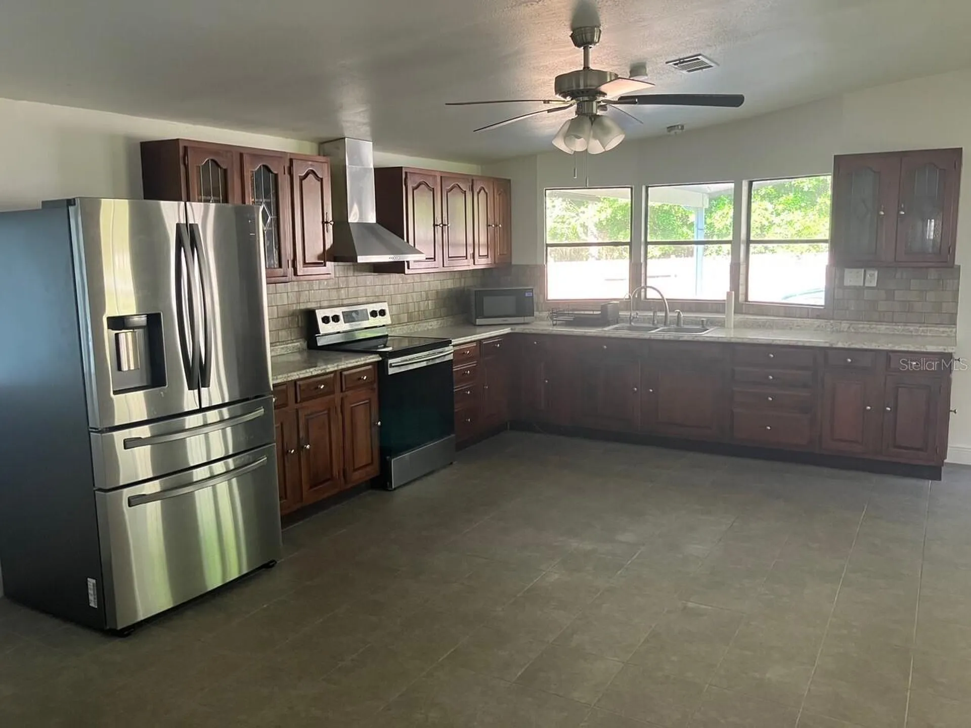 13831 SW 95th Street Dunnellon FL 34432