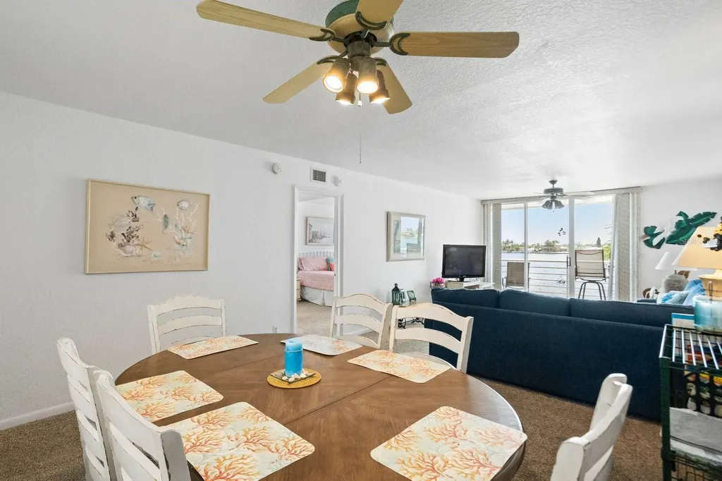 6093 Bahia Del Mar Circle St Petersburg FL 33715