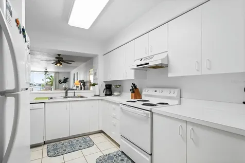 6093 Bahia Del Mar Circle St Petersburg FL 33715