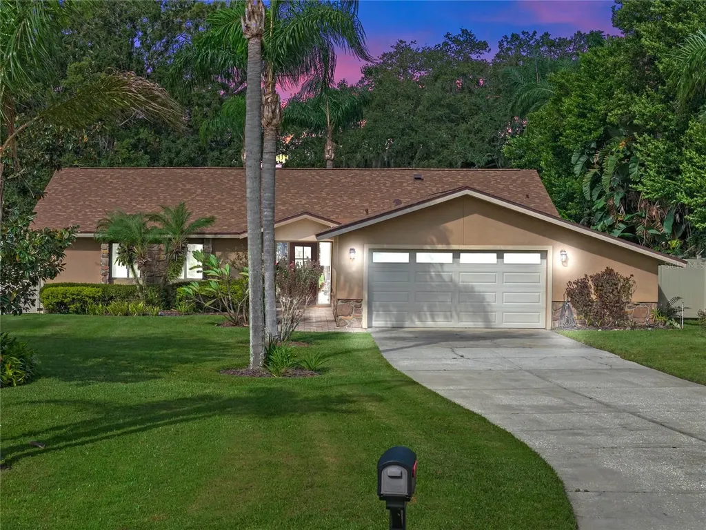 6056 Twin Lakes Drive Oviedo FL 32765