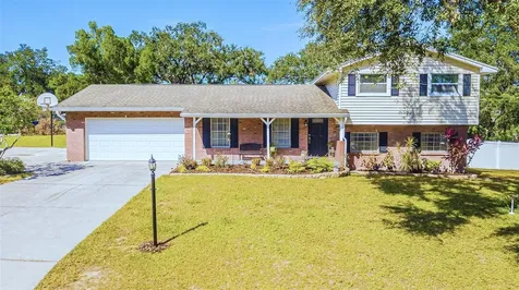 1112 King Arthur Court Valrico FL 33594