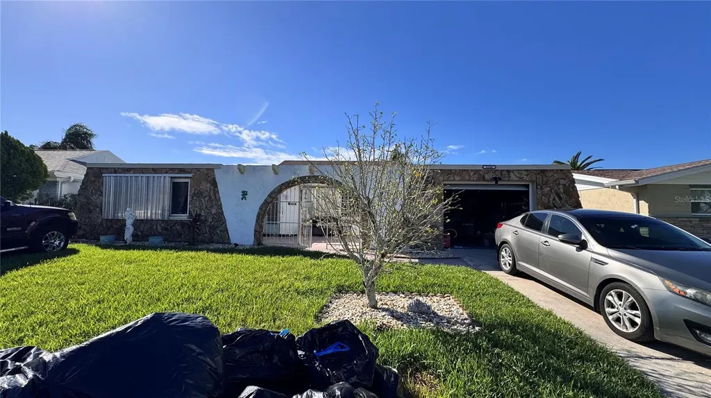 3248 Rock Valley Drive Holiday FL 34691