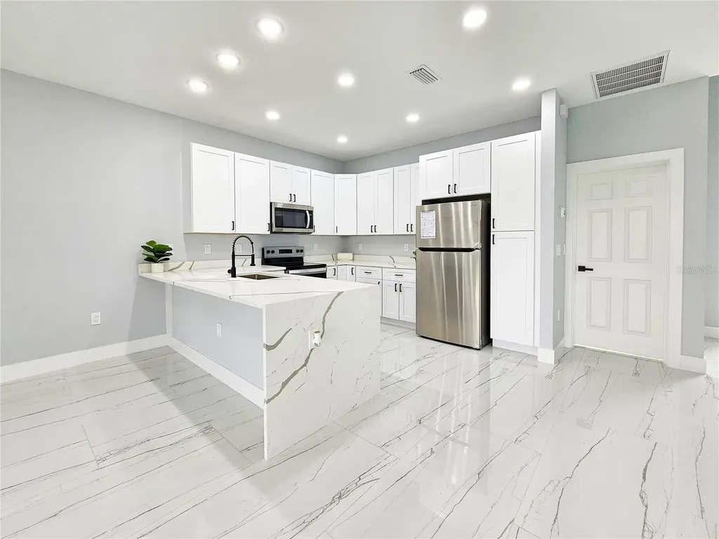 3367 Meadow Road Lehigh Acres FL 33974