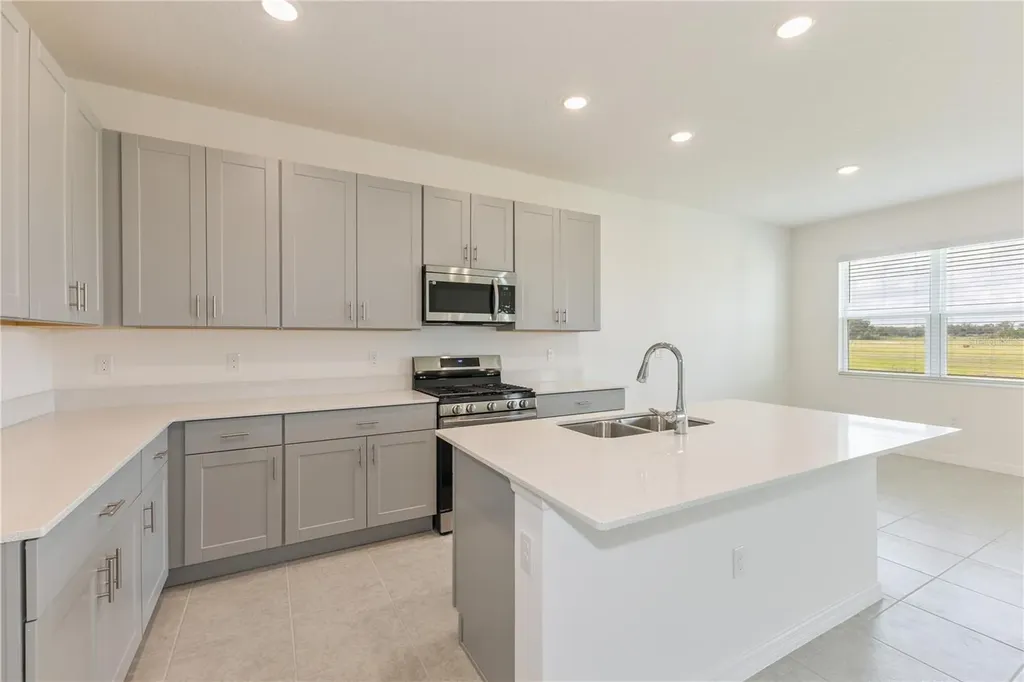 3106 Windswept Wildwood FL 34785