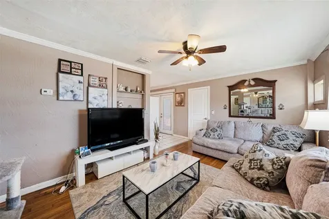 1500 25th Street N St Petersburg FL 33713