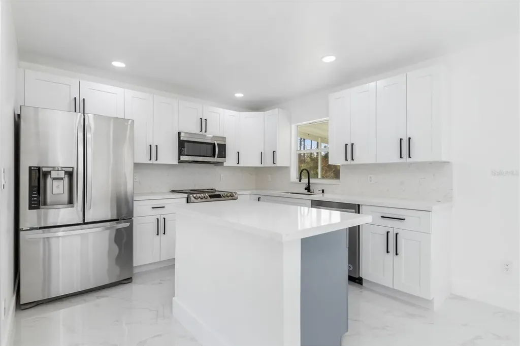 18289 Eblis Avenue Port Charlotte FL 33948