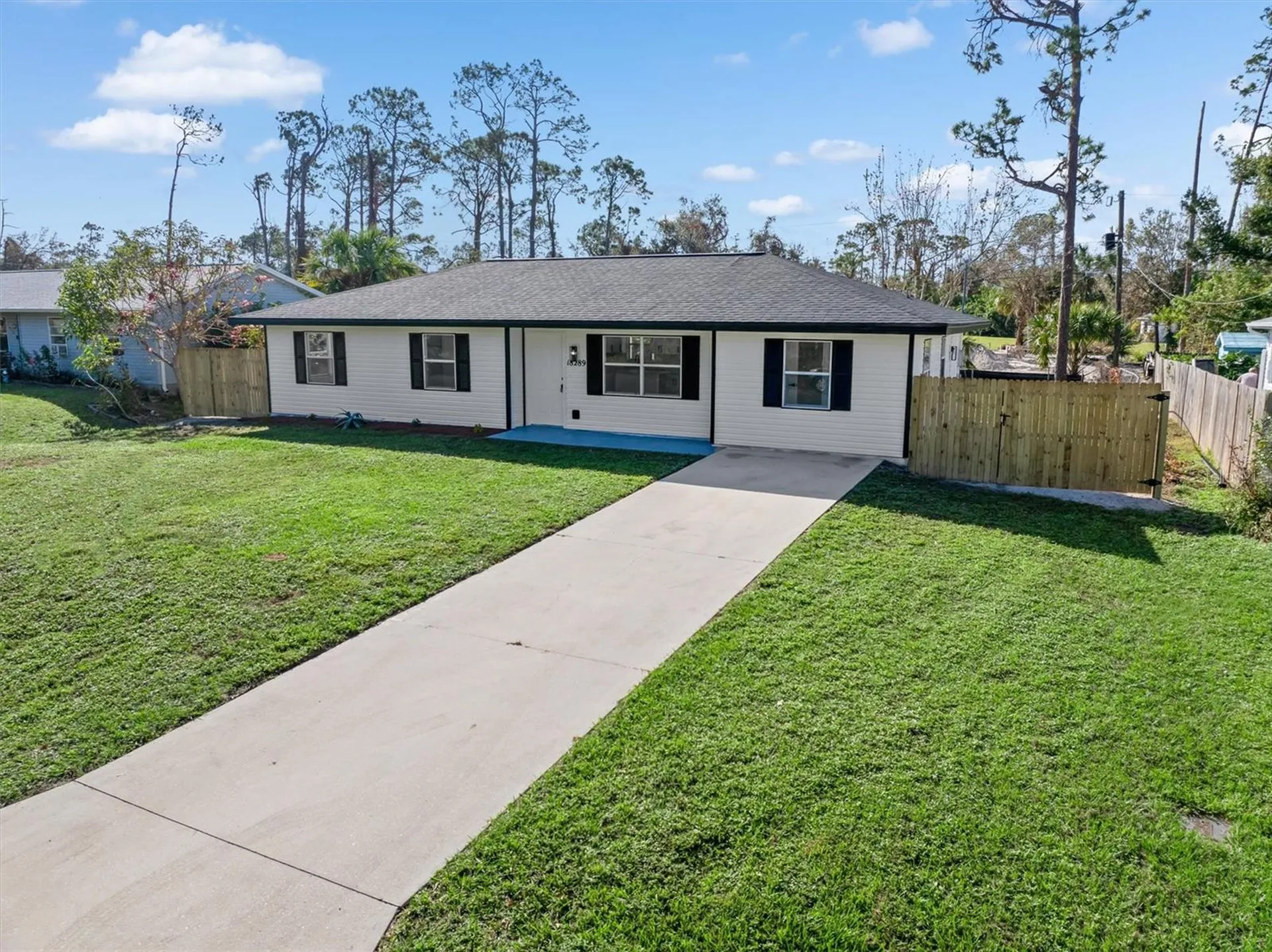 18289 Eblis Avenue Port Charlotte FL 33948