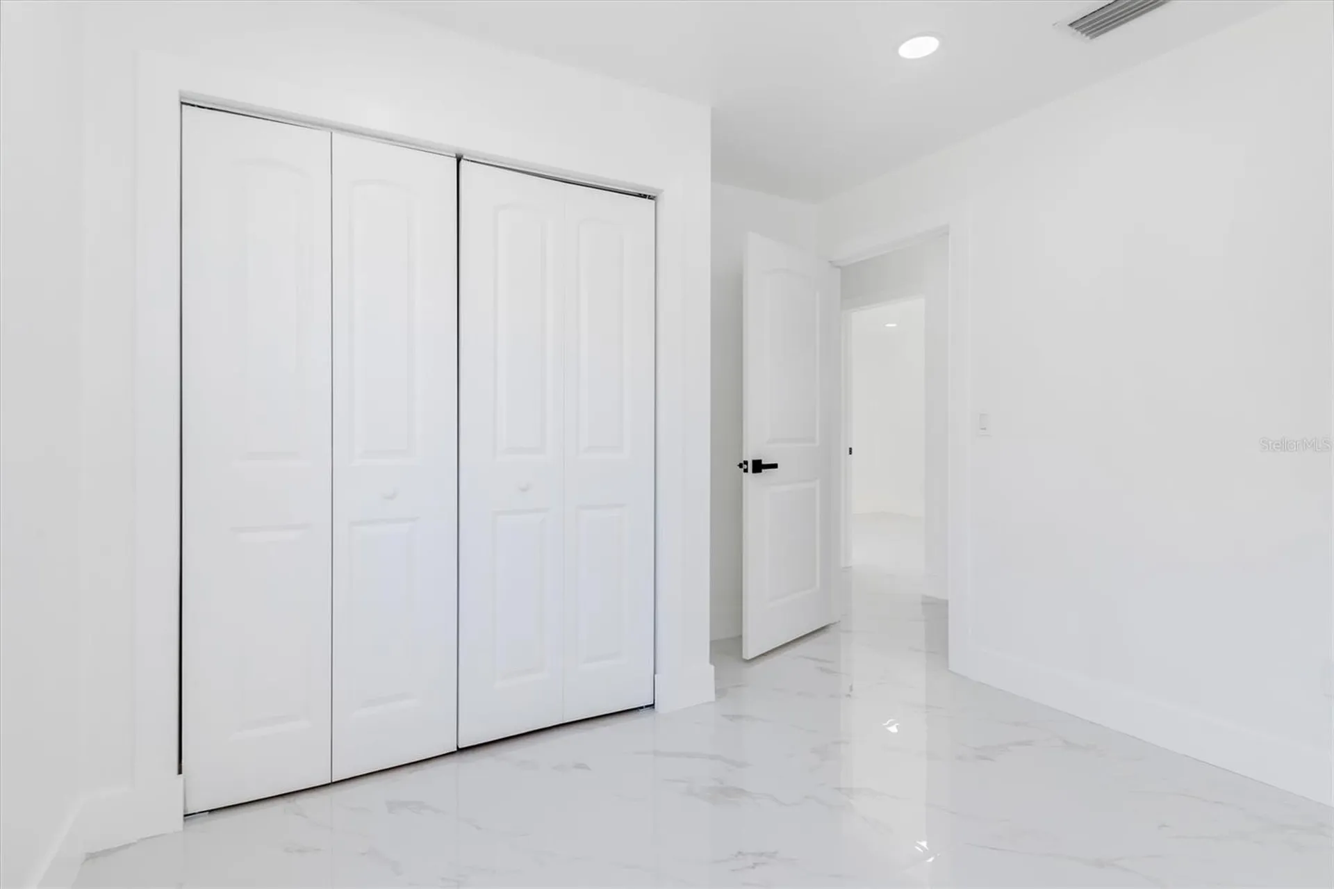 18289 Eblis Avenue Port Charlotte FL 33948