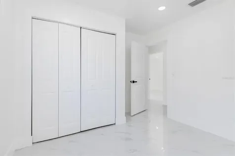18289 Eblis Avenue Port Charlotte FL 33948