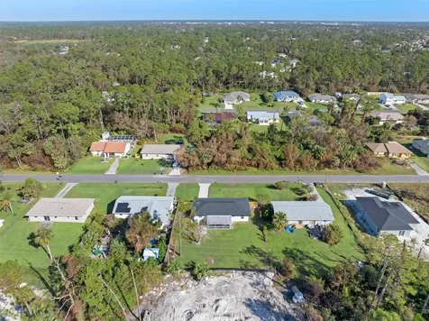 18289 Eblis Avenue Port Charlotte FL 33948