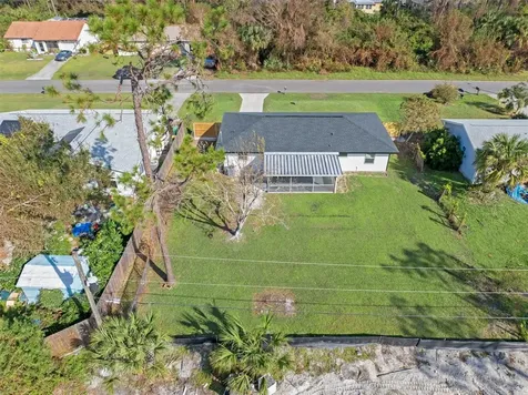18289 Eblis Avenue Port Charlotte FL 33948