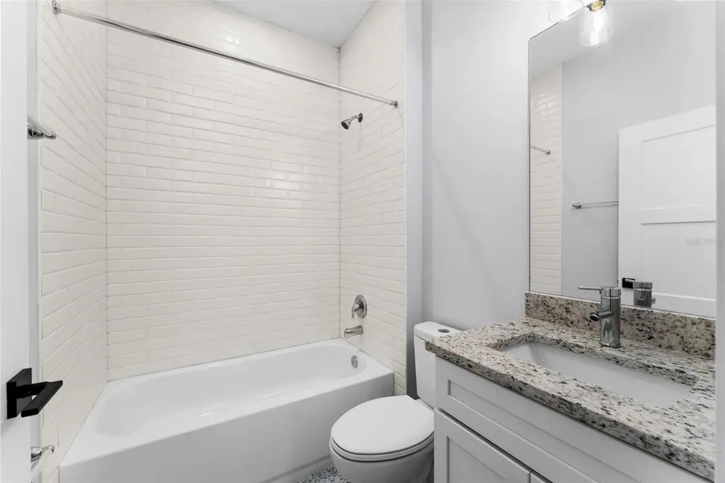405 N Mcdonald Avenue Deland FL 32724