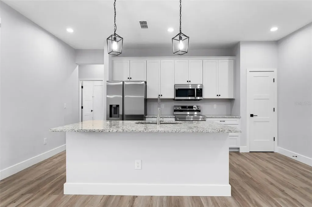 405 N Mcdonald Avenue Deland FL 32724