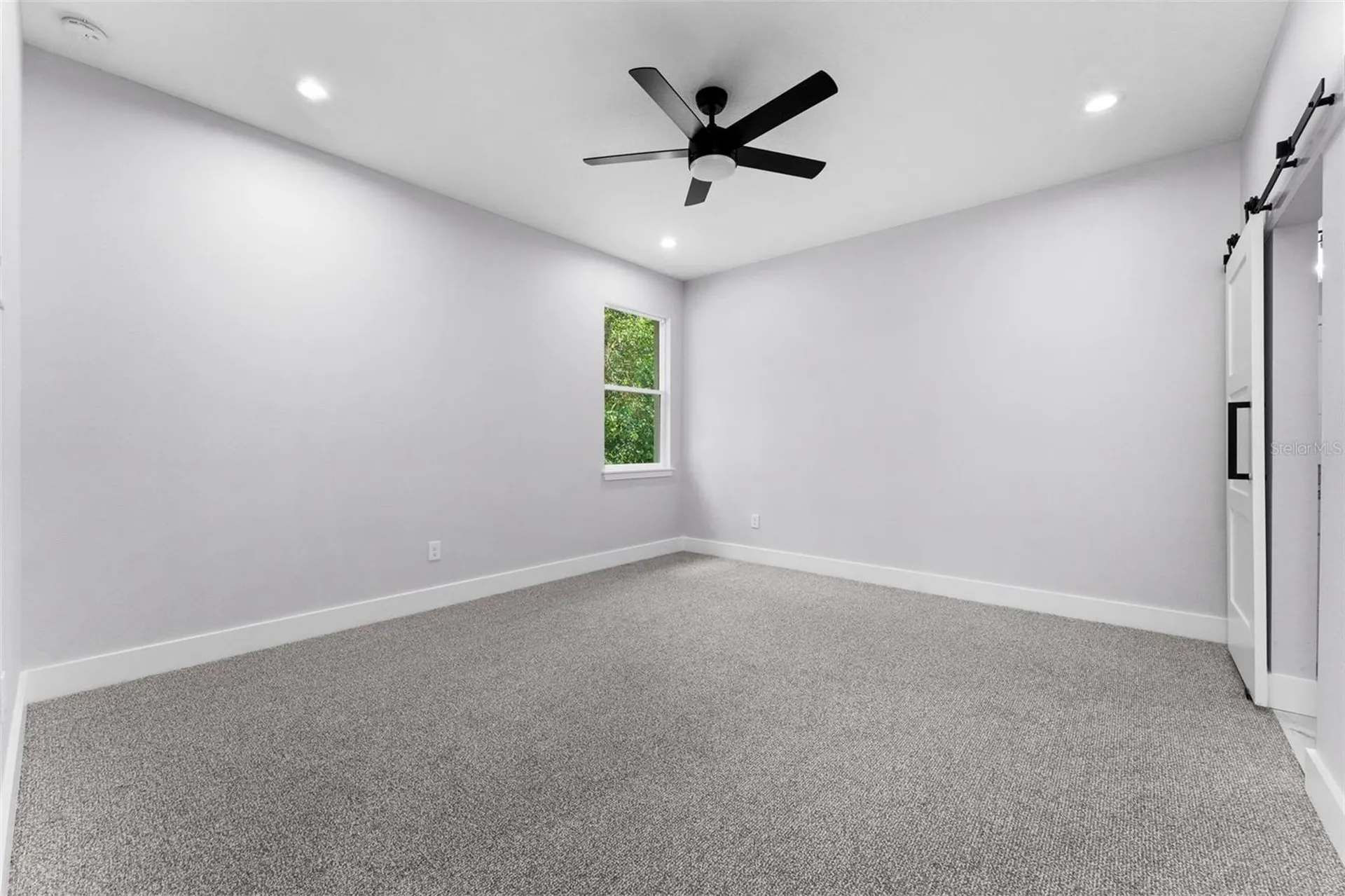 405 N Mcdonald Avenue Deland FL 32724