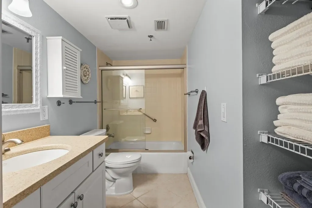 1001 Benjamin Franklin Drive Sarasota FL 34236