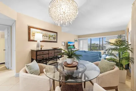 1001 Benjamin Franklin Drive Sarasota FL 34236
