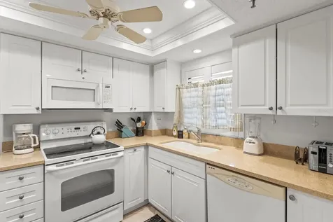 1001 Benjamin Franklin Drive Sarasota FL 34236