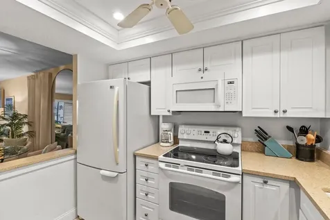1001 Benjamin Franklin Drive Sarasota FL 34236
