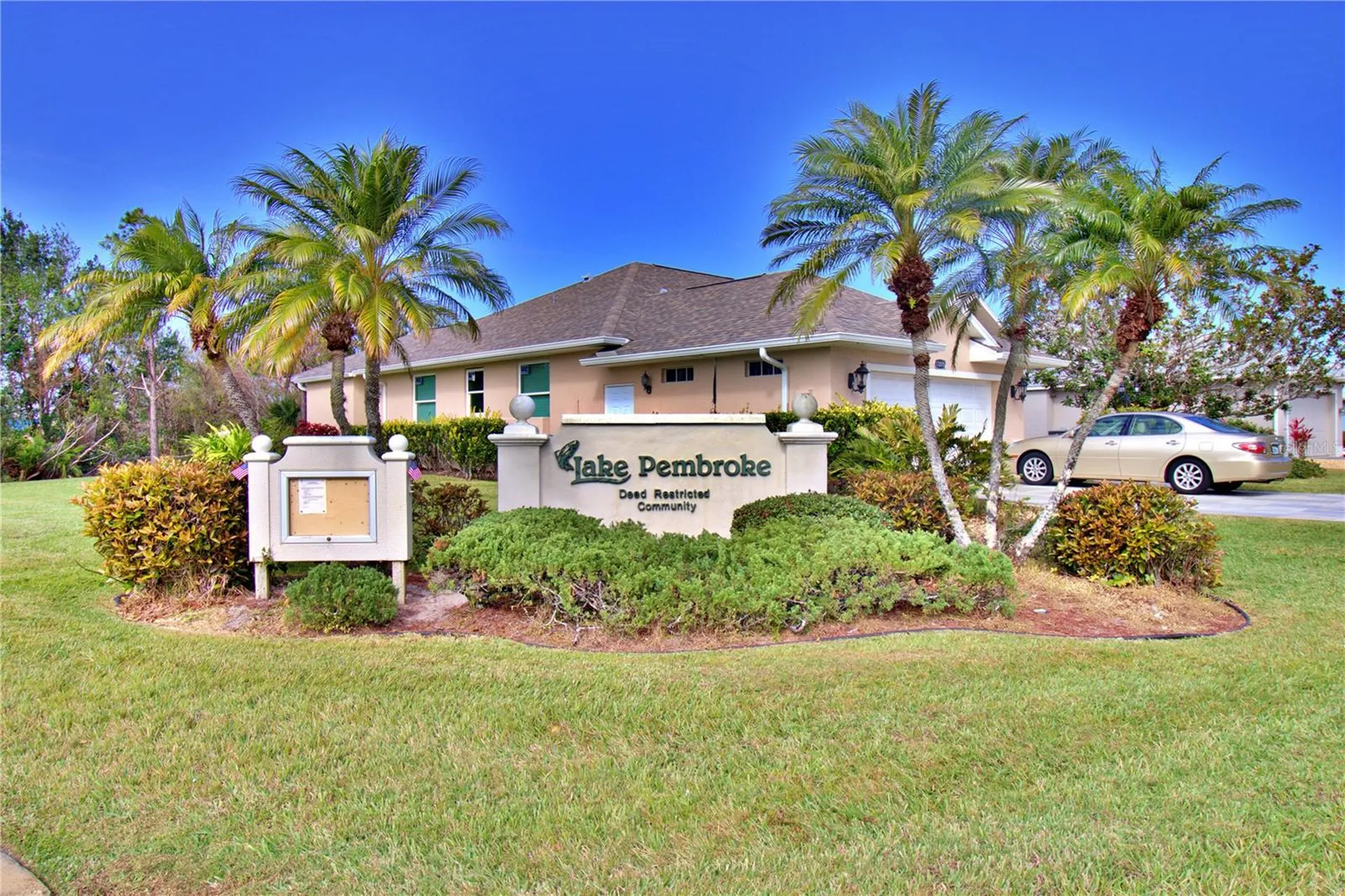 12932 SW Pembroke Circle S Lake Suzy FL 34269