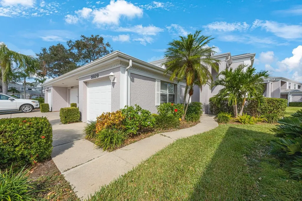 5629 Sheffield Greene Circle Sarasota FL 34235