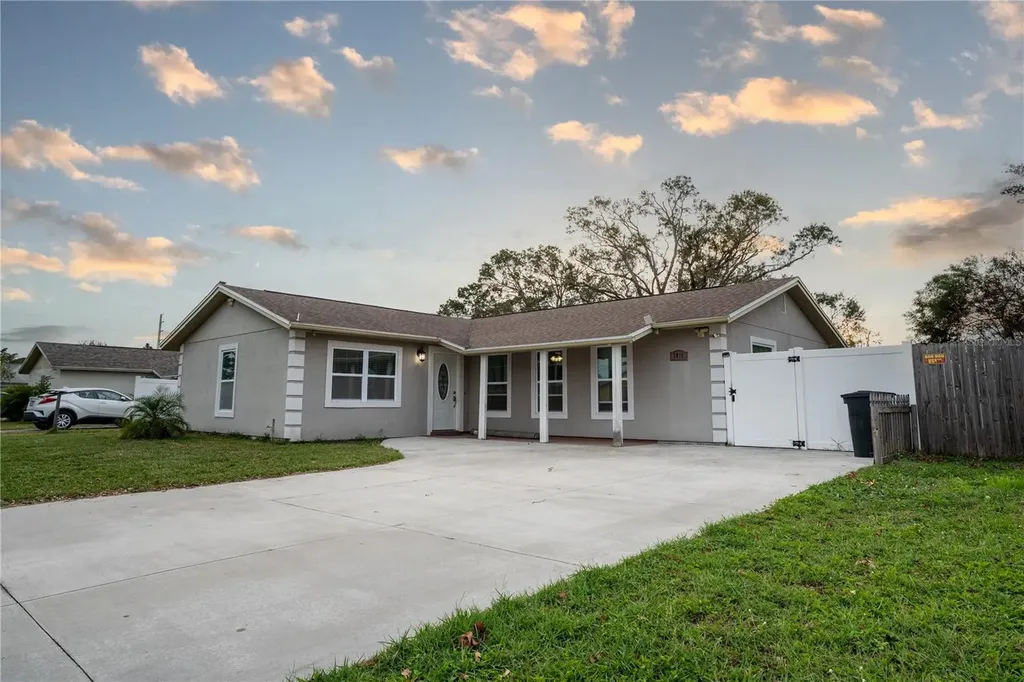 1811 N Conrad Avenue Sarasota FL 34234