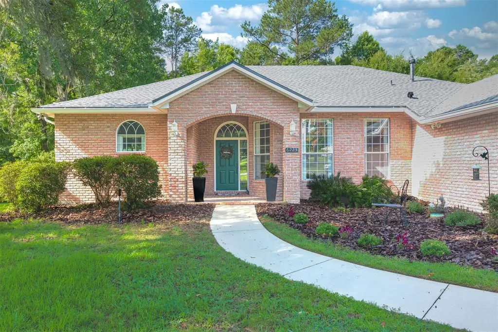6225 NW 105th Avenue Alachua FL 32615