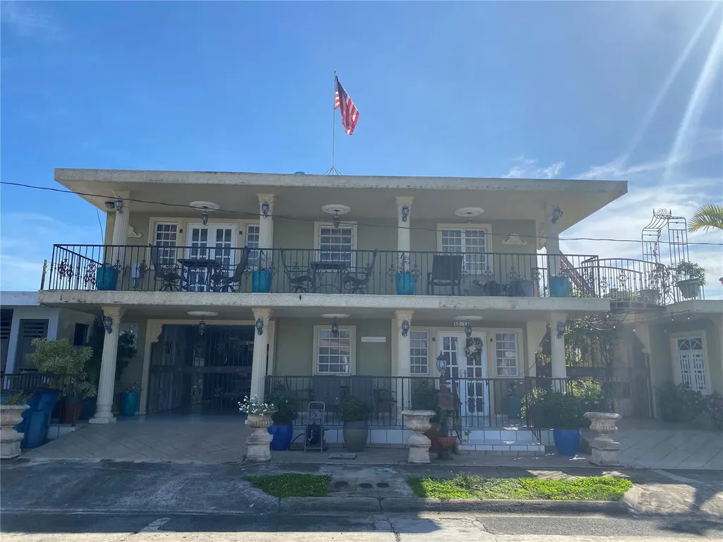 Carolina PR 00983
