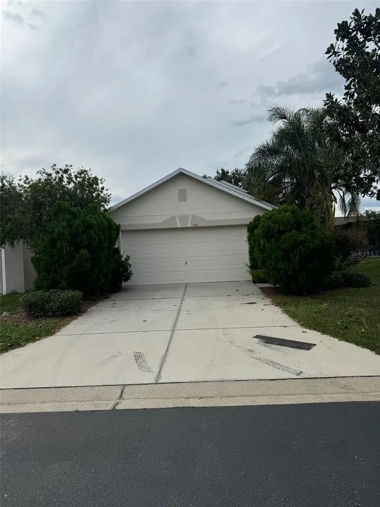 2796 Whispering Trails Drive Winter Haven FL 33884