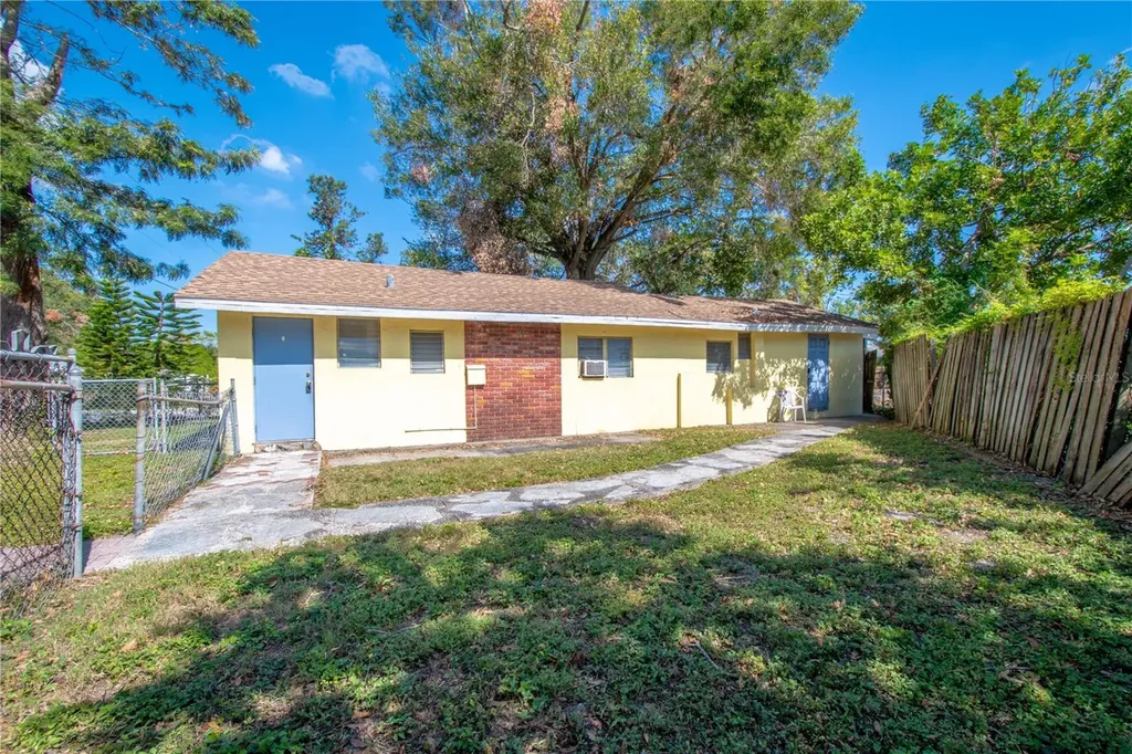 4619 40th Street N St Petersburg FL 33714