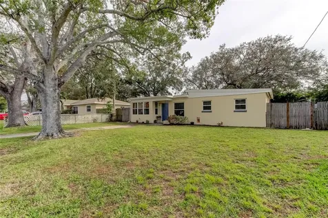 3030 W Napoleon Avenue Tampa FL 33611