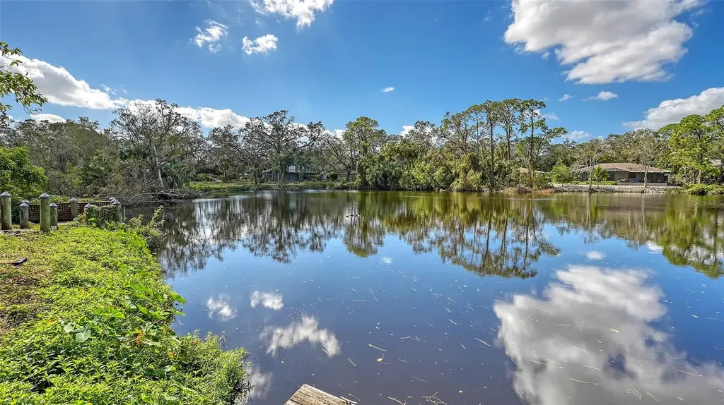 2356 Arden Drive Sarasota FL 34232