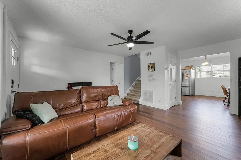 2935 Aein Road Orlando FL 32817
