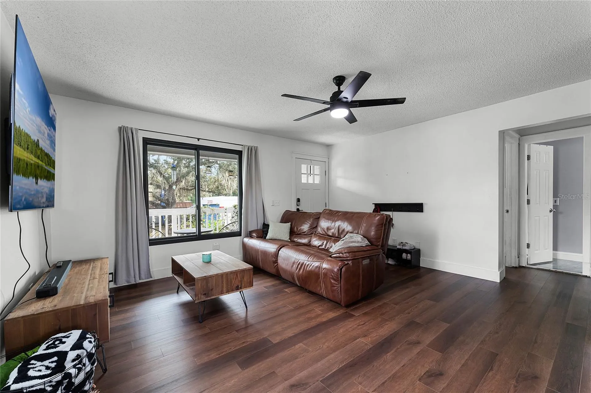 2935 Aein Road Orlando FL 32817