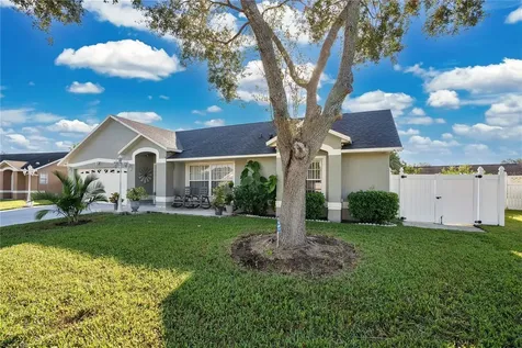 2705 Erwin Court Kissimmee FL 34743