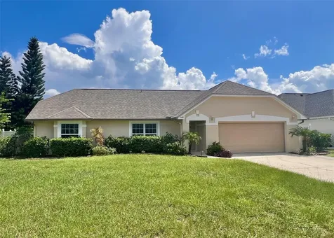 5448 Loma Vista Drive E Davenport FL 33896