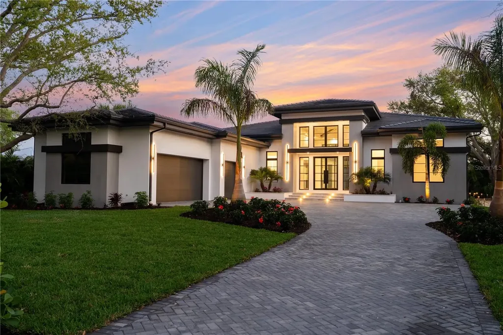 1802 Field Road Sarasota FL 34231