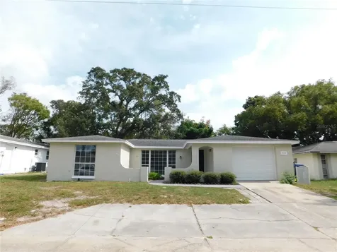 9110 Gray Fox Lane Port Richey FL 34668