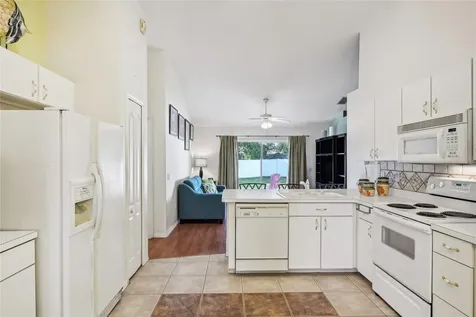 8406 Poydras Lane Tampa FL 33635