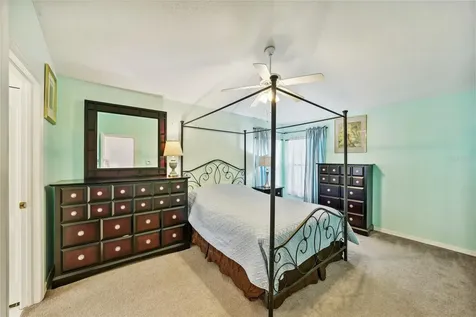 8406 Poydras Lane Tampa FL 33635