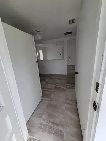 1058 N Davis Avenue Lakeland FL 33805